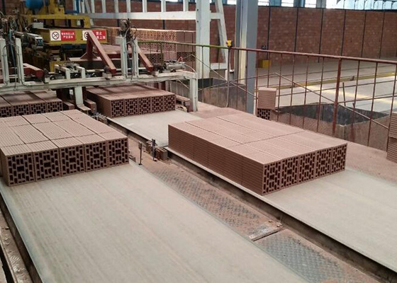 고 정밀 점토 벽돌 절단 기계 2.1m 슬라이버 길이와 분당 12-16 절단 모델 QTQD-1