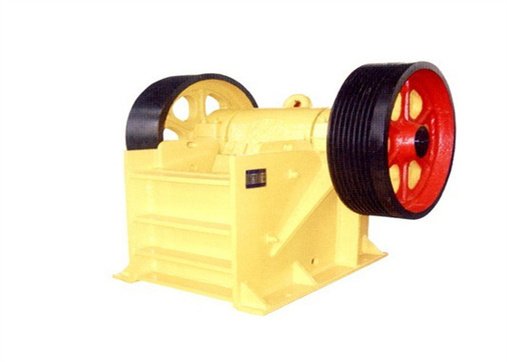 찰흙 벽돌 만들기를 위한 30kw 롤러 이동할 수 있는 턱 바위 쇄석기