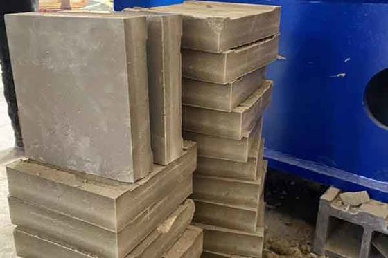 단열 벽돌 제조 및 내화 벽돌 제조용 맞춤형 고압 20톤 ~ 1200톤 블루 유압 프레스,