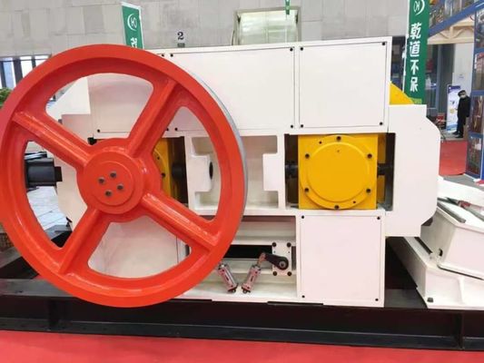 롤 밀링 머신 점토 벽돌 롤 크레셔머 기계 원자재 가공 분쇄 기계